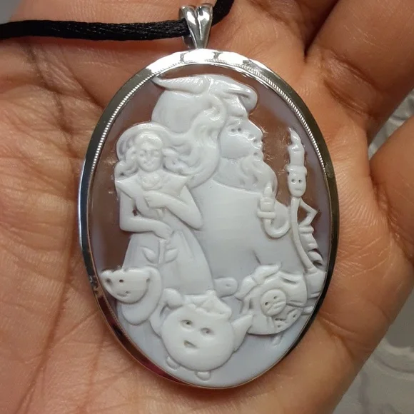 925, Made in Italy, Hand Carved Cameo, Beauty & The Beast. Pendant & Brooch. - Picture 17 of 17